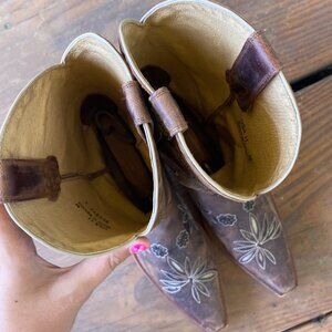 Brown Embroidered Western Boots